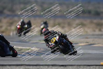 media/Oct-05-2025-CVMA (Sun) [[beeef4f201]]/Race 3-Amateur Supersport Middleweight/